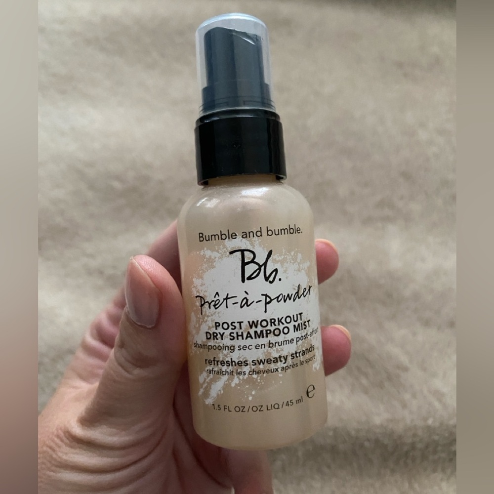 Travel Size Prêt-à-powder Post Workout Dry Shampoo Mist bumble and bumble